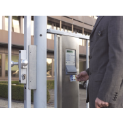 Visačka na plastovú kartu otvorená s kotúčom DURABLE 85x54mm 10ks