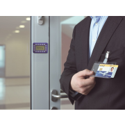 Visačka na 2 plastové karty so štipcom DURABLE 85x54mm 25ks