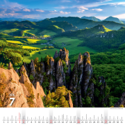 Nástenný kalendár krásy Slovenska 30 x 30 cm 2025