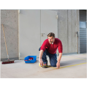 Vyznačovacia páska lepiaca TESA 50 mm x 33 m žlto-čierna