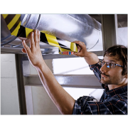 Vyznačovacia páska lepiaca TESA 50 mm x 33 m žlto-čierna